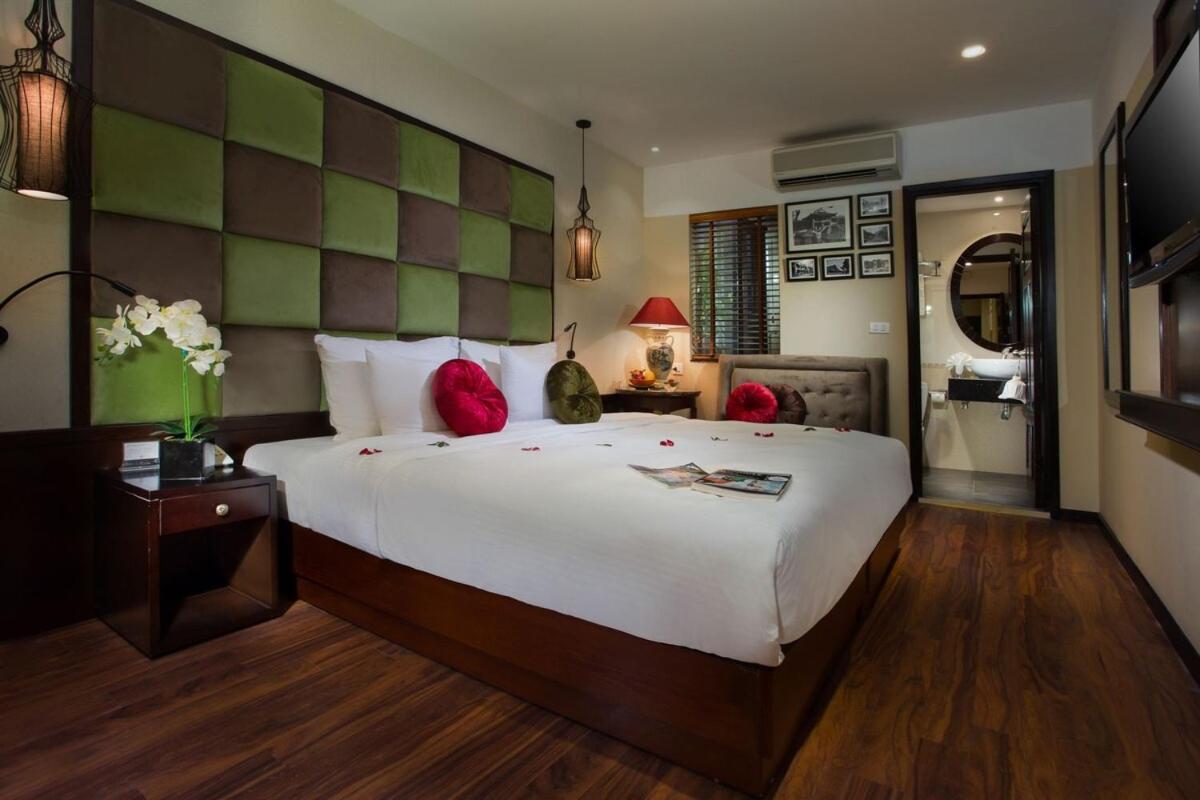 Ambassador Hanoi Hotel&Spa Hanói Exterior foto